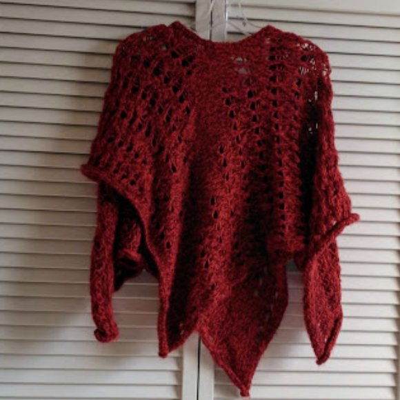 Gorgeous Cozy Nordstrom Woven Cape Shawl Rich Crimson Burgandy Red - Picture 4 of 4